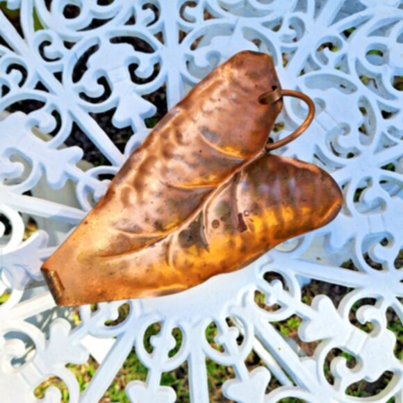 Vintage Copper Leaf Shaped Crimped Edge Dish 9”x6”X1.75" - Picture 2 of 11
